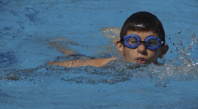 Corso di nuoto per minori dai 3 ai 17 anni