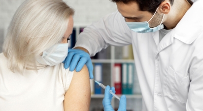 Vaccini Covid, nuove indicazioni operative dal 22 aprile: Regione accelera su fragili e completamento immunizzazione dei cittadini over 80